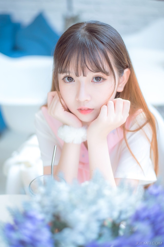 阿圆已经不在了，我变了梦也无从找到她；我也疲劳得无力变梦了。杨绛的爱情观名言名句